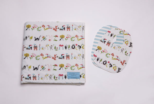 Organic Bib & Blanket Set: A is for Alphabet